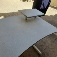 سلام یک عدد میز کامپیوتر به فروش میرسد