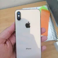 ایفون xs