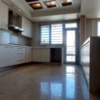 زعفرانیه فروش آپارتماان ۲۰۰متر ۲پارکینگ