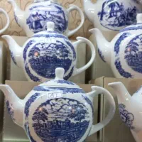 قوری های چینی  ۳سایز قلم آبی در۳طرح وتصویر