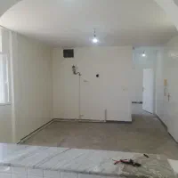 رهن آپارتمان ۵۰ متری همراه با پارکینگ و انباری