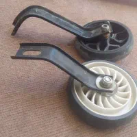 پایه‌کمکی‌دوچرخه