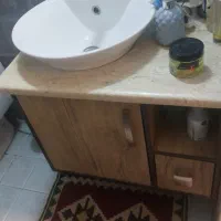 توالت فرنگی و شیرآلات و روشویی