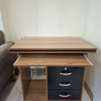 میز تحریر/ کامپیوتر