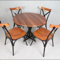 صندلی چوبی مدل اراد برای کافه و رستوران