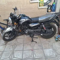 بکس 200