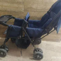 کالسکه دو قلویی