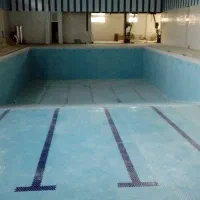 کاشی کاری استخر