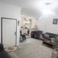 واحد ۶۵ متری// بسیار تمیز// مقداد یکم