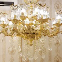 لوستر  کرم فرانسه|لوستر و چراغ آویز|قم, قلعه کامکار|دیوار