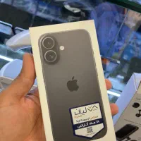 16 نرمال 128 گیگ مشکی با استعلام همتا با شارژر