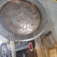 سینی مسی کنده کاری شده با قدمتی بالا