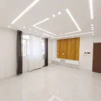 ۵۵متر، سالن پرده خور، پارکینگ، فول امکانات