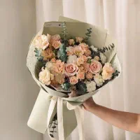 دسته گل و باکس گل ارسال فوری