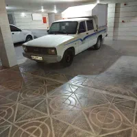 وانت مزدا دوکابین