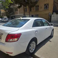 آربو دنده مدل1393 سفید|خودرو سواری و وانت|کرج, فاز ۳ گوهردشت|دیوار