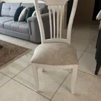 صندلی چوبی سفید