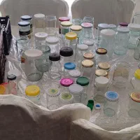 ظرف شیشه ای