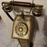 تلفن ایتالیایی آنتیک|کلکسیون اشیاء عتیقه|کرج, فاز ۱ مهرشهر|دیوار