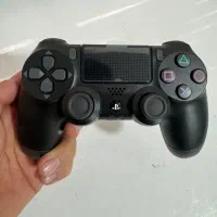 دسته سونی PS4 درجه یک باطری اصلی تعداد موجود اکبند