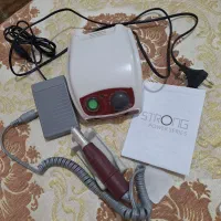 فروش لوازم کاشت ناخن  درحدنو