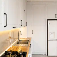 کابینت آشپزخانه کف تراش با روکش باشیشه صفحه براق|مصالح و تجهیزات ساختمان|گرگان, |دیوار