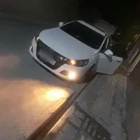جک J5 اتوماتیک 1800cc، مدل ۱۳۹۳