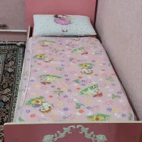 تختخواب و کمد کودک|تخت و صندلی بچه|مرند, |دیوار