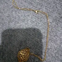 گردنبند رنگ ثابت