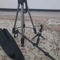 پایه دوربین و نگه دارنده موبایل