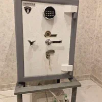 گاوصندوق مدل 500 گنجبان