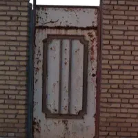 درب حیاط یک لنگه یک در دو و نیم