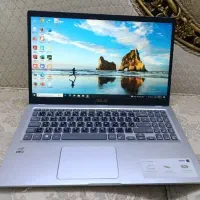 لپ تاپ asus  تمیز و کم کار