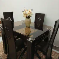 میزناهارخوری۴نفره،شیک وتمیز