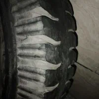 یک عدد لاستیک کامیون ( آیفا )