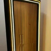 آیینه قدی چراغ دار