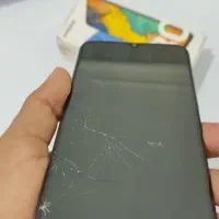 سامسونگ Galaxy A30 با حافظهٔ ۶۴ گیگابایت