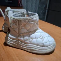 پوتین بچگانه