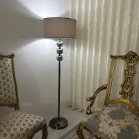 آباژور ایستاده کاملا سالم و نو مناسب جهیزیه