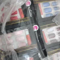 ناخن مصنوعی 65 بسته باچسب مخصوص|حراج|بهارستان, |دیوار