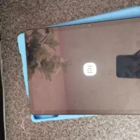 تبلت Aedmi pad SE.          .رو 8 حافظه 256|تبلت|شیراز, باغ تخت|دیوار