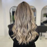 خرید موی طبیعی با قیمت بالا