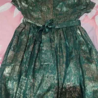 سه تا پیراهن|لباس|بروجرد, |دیوار