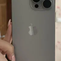 اپل iPhone 15 Pro Max با حافظهٔ ۲۵۶ گیگابایت