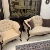 مبل کلاسیک 7 نفره با ناهار خوری 8 نفره و ویترین|مبلمان خانگی و میز عسلی|کرج, فاز ۴ مهرشهر|دیوار