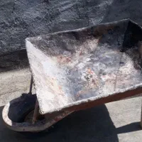 فرغون|ابزارآلات|مشهد, طبرسی شمالی|دیوار