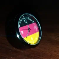 ساعت کوچک رومیزی با طرح آلمان