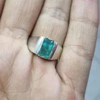 انگشتر زمرد