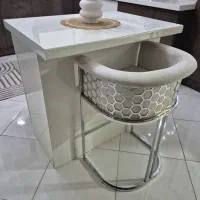 جزیره آشپزخونه همراه صندلی