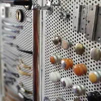 چوب پرده ساده و پانج و لوازم و لوله رگال داخل کمد|پرده، رانر، رومیزی|شیراز, تحویلی|دیوار